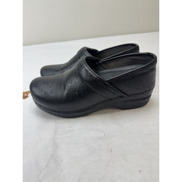 Dansko Women's XP 2.0 Tooled Professional Clog-Size 37EU/6.5 -7US - Picture 5 of 11